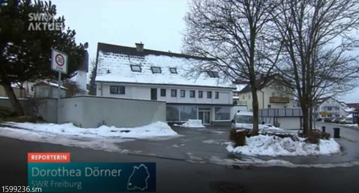 Das SWR-Fernsehen zeigte in der Landesschau die Waldmössinger "Corona-Schule". Screenshot: him