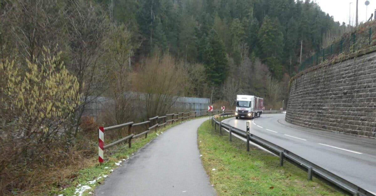Bahn eng 6 dk 040222