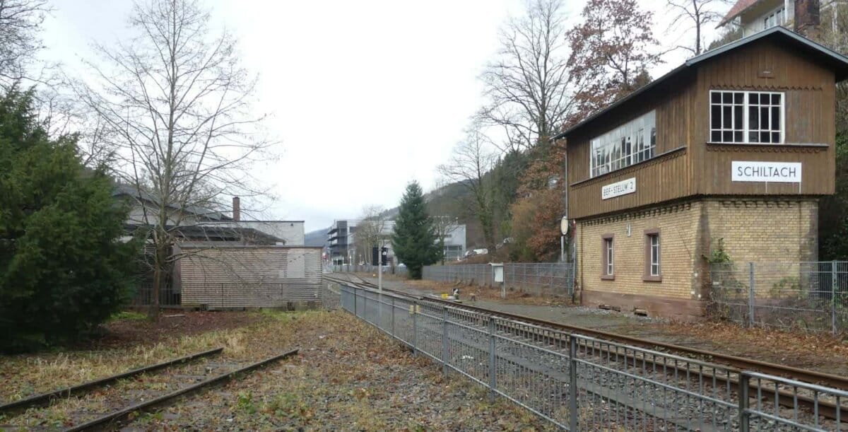 Endstation Bahnhof. Foto: him