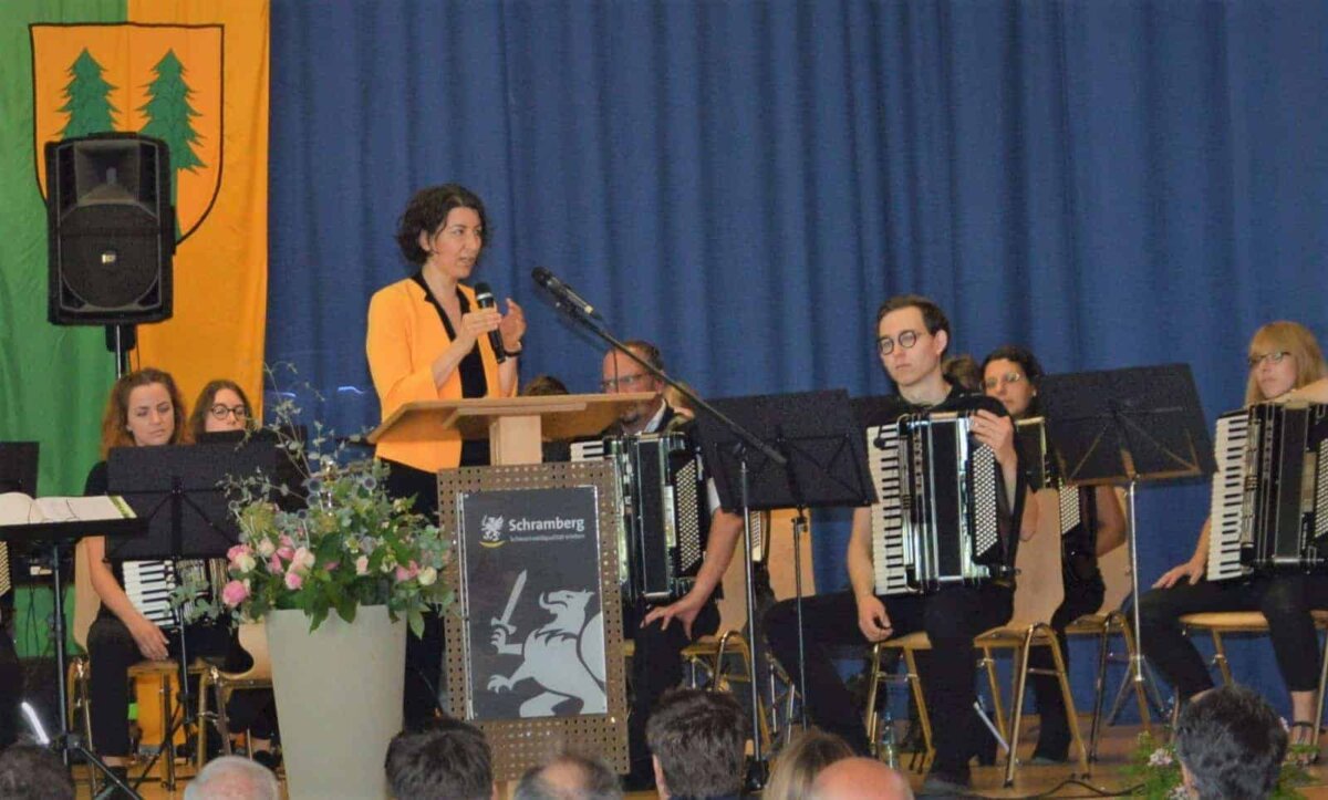 Oberbürgermeisterin Dorothee Eisenlohr bei ihrer Rede in Waldmössingen. Foto: privat