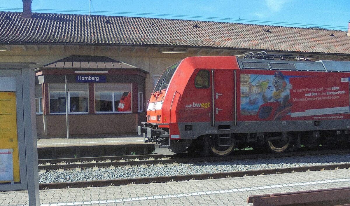 Bahnhof in Hornberg: Von Schramberg aus wieder eine  vernünftige Verbindung zur Rheintalstrecke und an den Bodensee. Foto: him