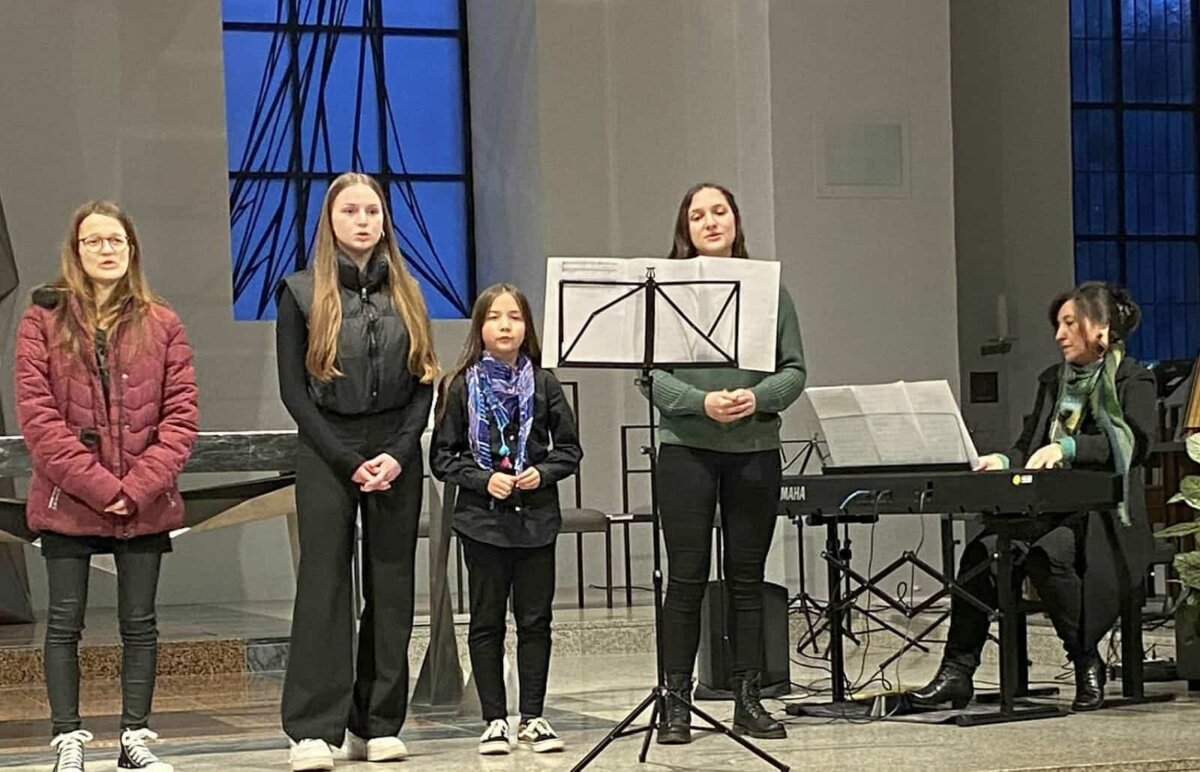 Beim Friedenskonzert der Musikschule Schramberg. Fotos: M. Löffler