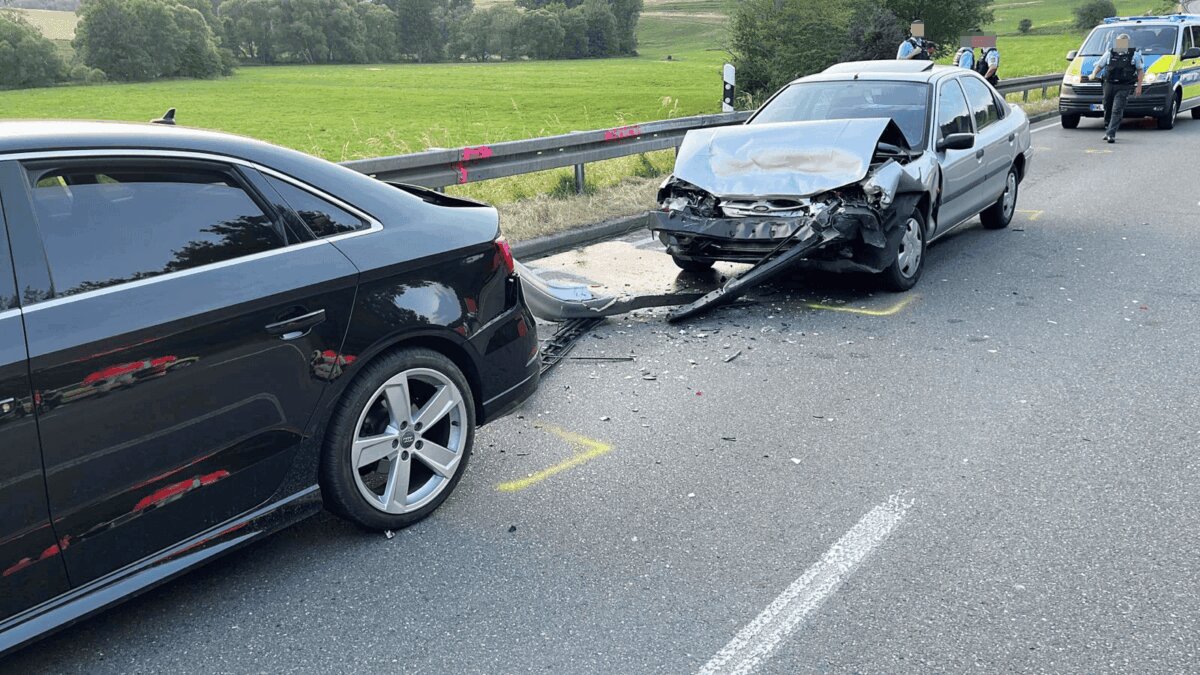 Auffahrunfall auf der B27. Foto: gg