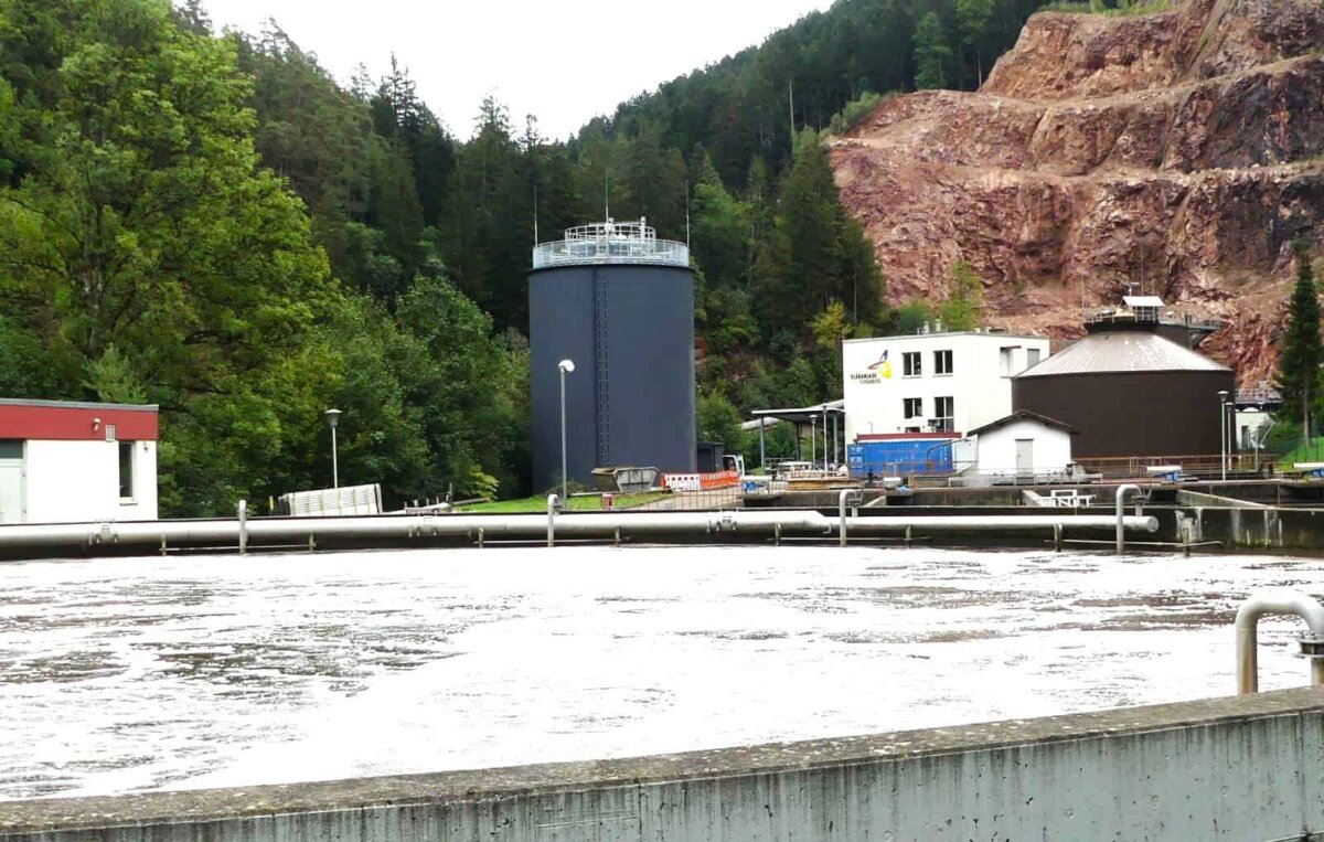 Der neue Faulturm auf der Kläranlage stellte die größte Investition im Bereich Abwasser im Jahr 2022 dar. Archiv-Foto: him