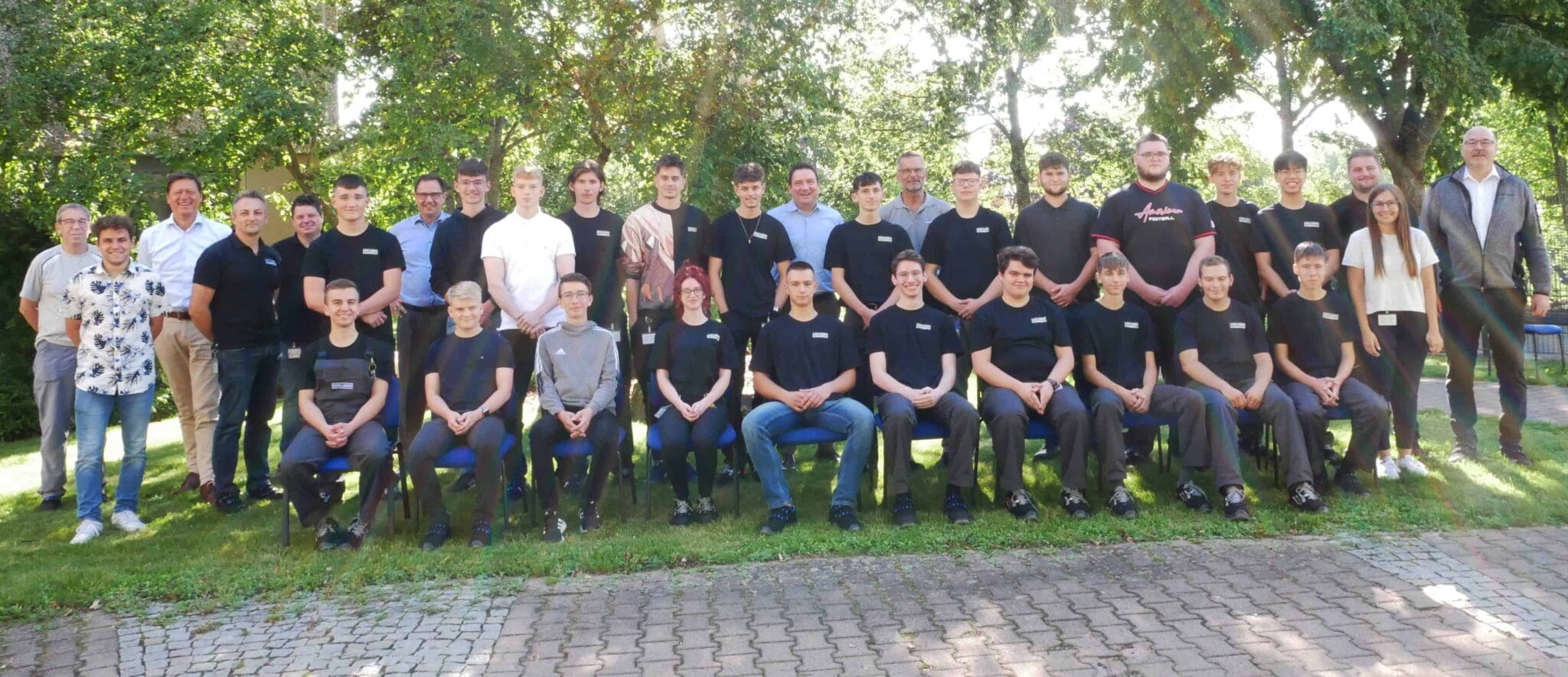 Ausbildungsstart bei KERN-LIEBERS in Schramberg. Foto: pm