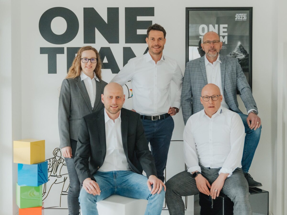 Unser Bild zeigt hinten von links: T. Gaus, M. Kaupp, T. Hnidzo
vorne von links: M. Brünle, M. Liebermann. Foto: pm