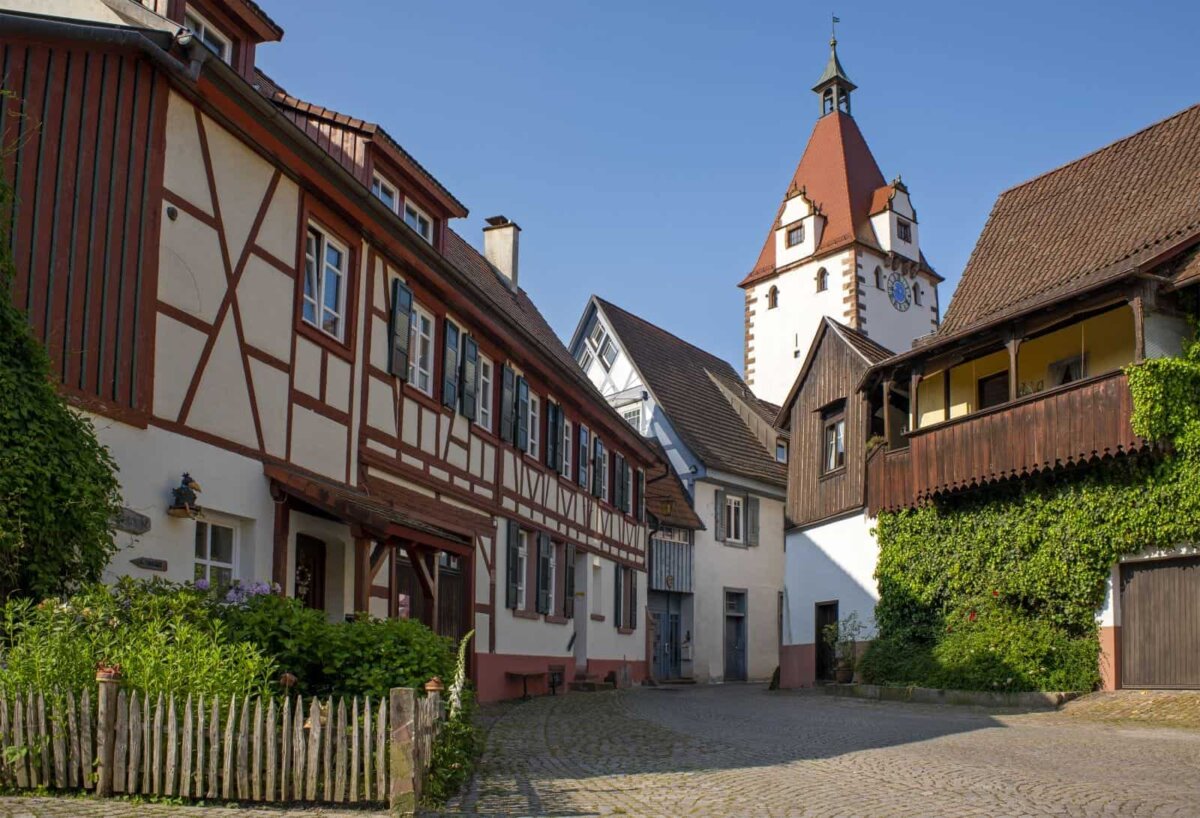 Unbekanntes Schramberg - jedenfalls wenn man ChatGPT Glauben schenken mag, dann  ist dieser Turm in Schramberg zu finden.  

Foto:©Kultur- und Tourismus GmbH Gengenbach,Fotograf: Dieter Wissing
