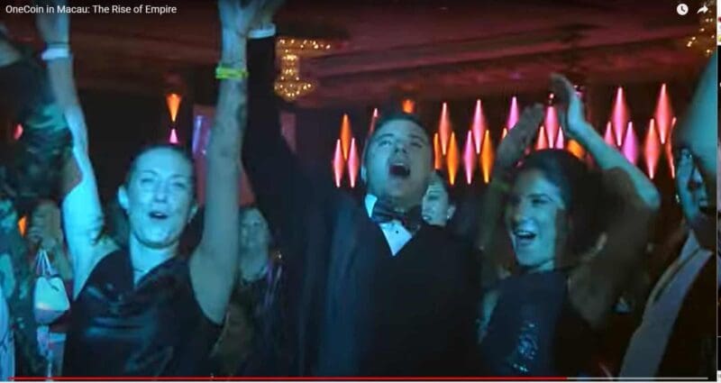 OneCoin: Ignatovas Rechtsberaterin Dilkinska bekennt sich schuldig