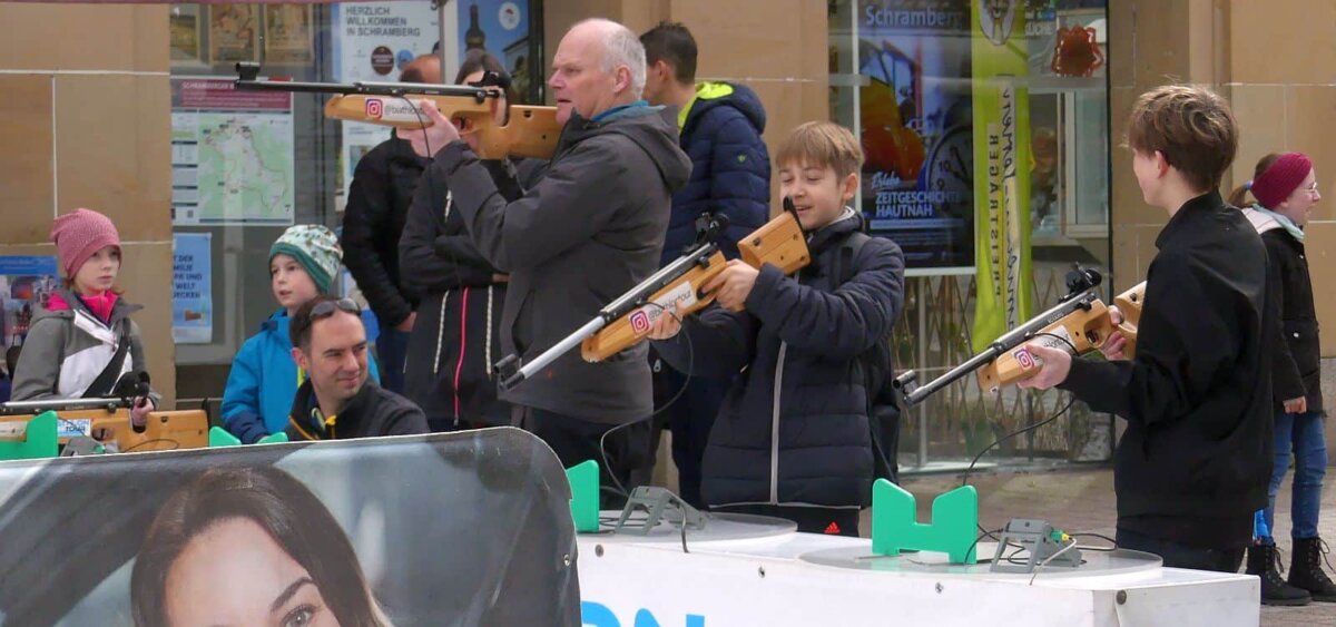 Biathlon Vor Rathaus dk 170324 (6)