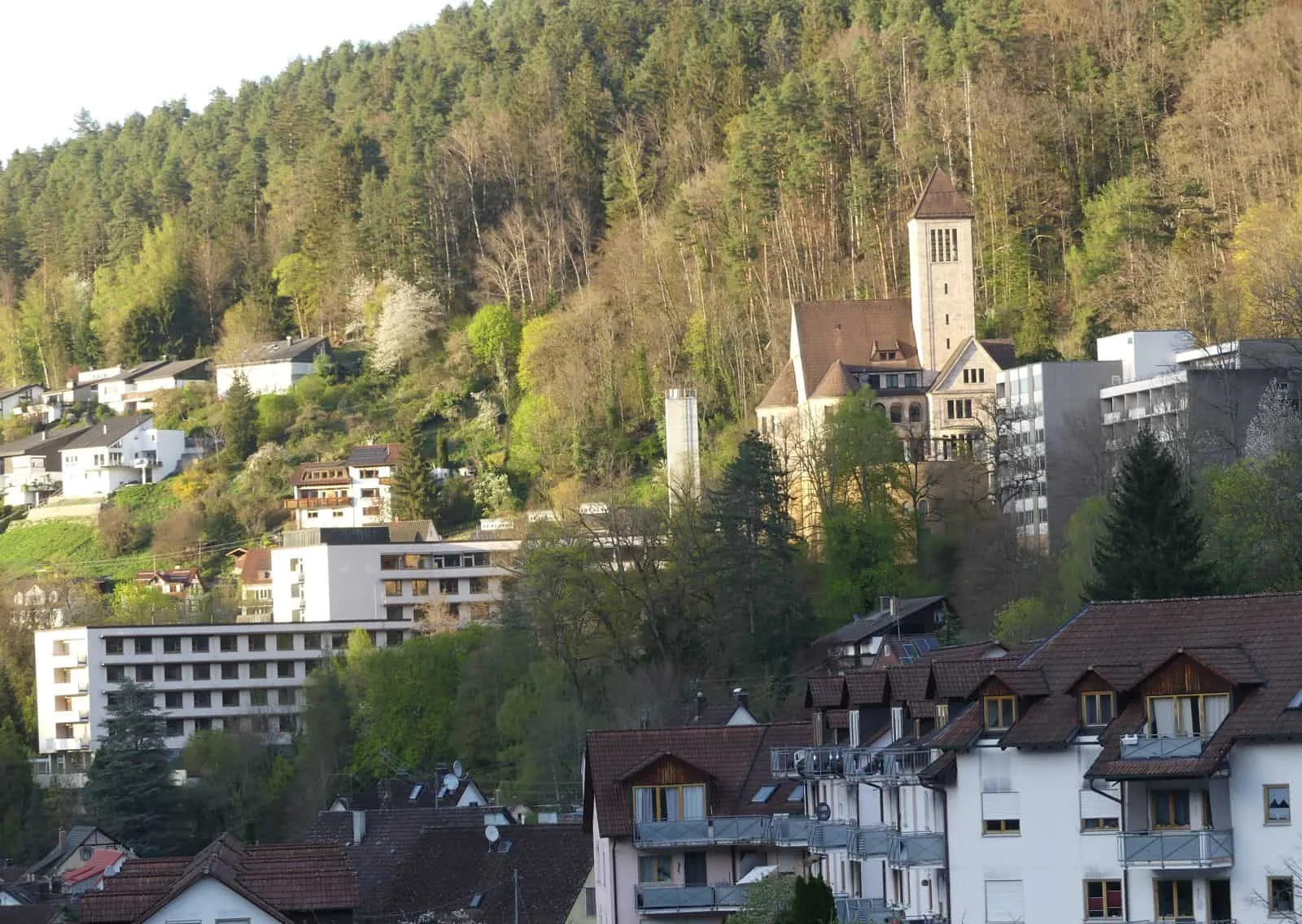 www.nrwz.de 2024 04 personalwohnheim gut berneck krankenhaus dk 110424 7