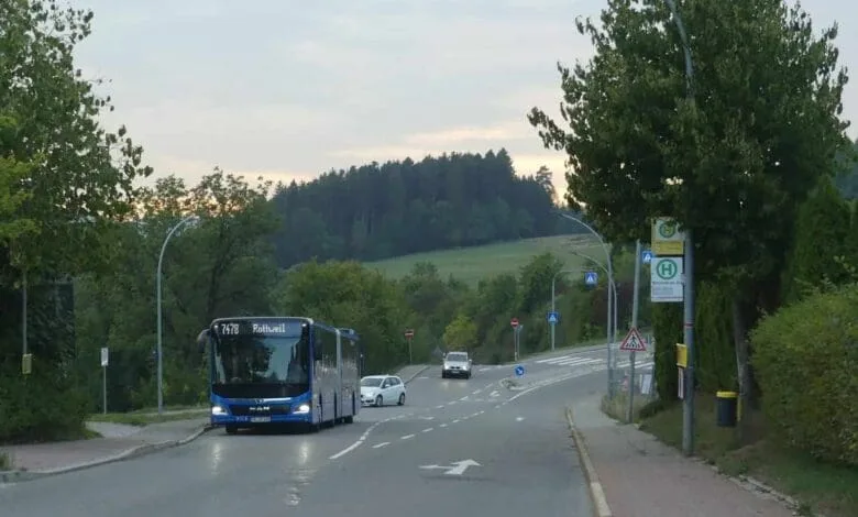 bushaltestelle sulgen aldi bus dk 310822 (6)