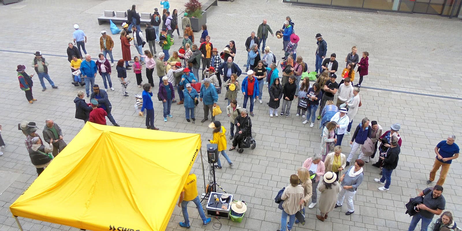 swr hüteaktion dk 171024 (8)