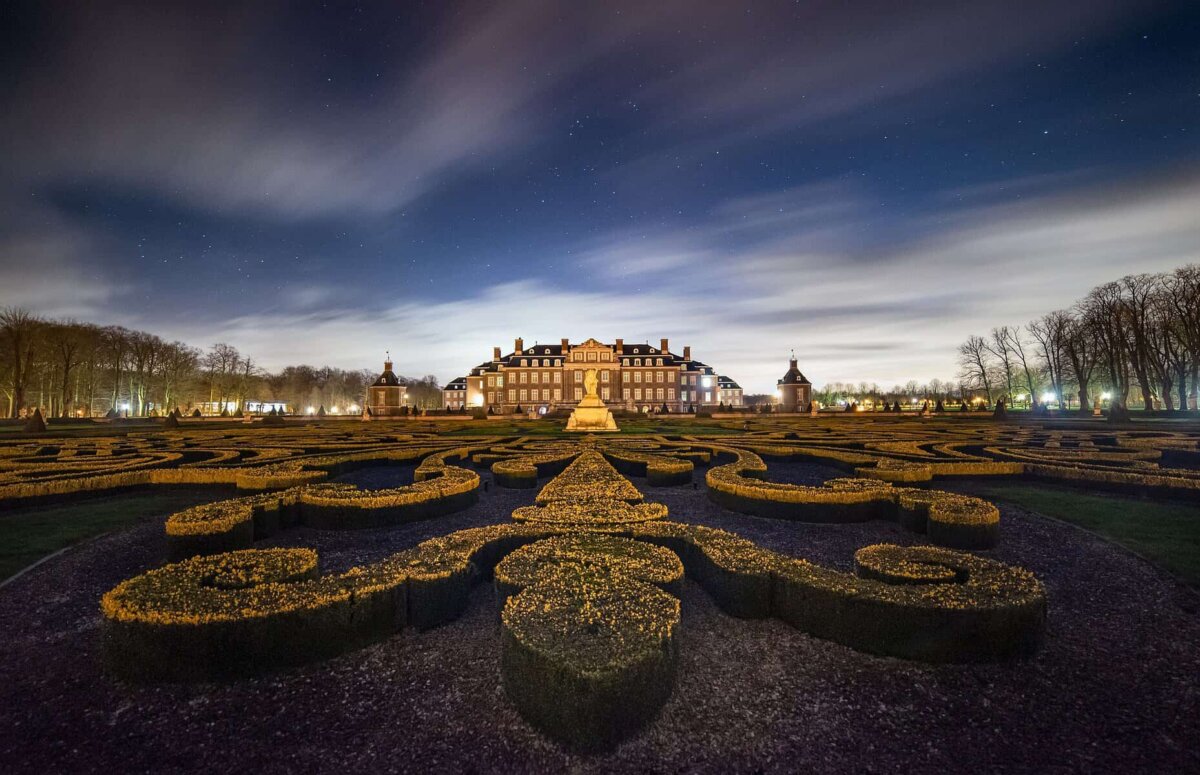 Schloss Nordkirchen in Nordrhein-Westfalen. Bild von Evgeni Tcherkasski auf Pixabay