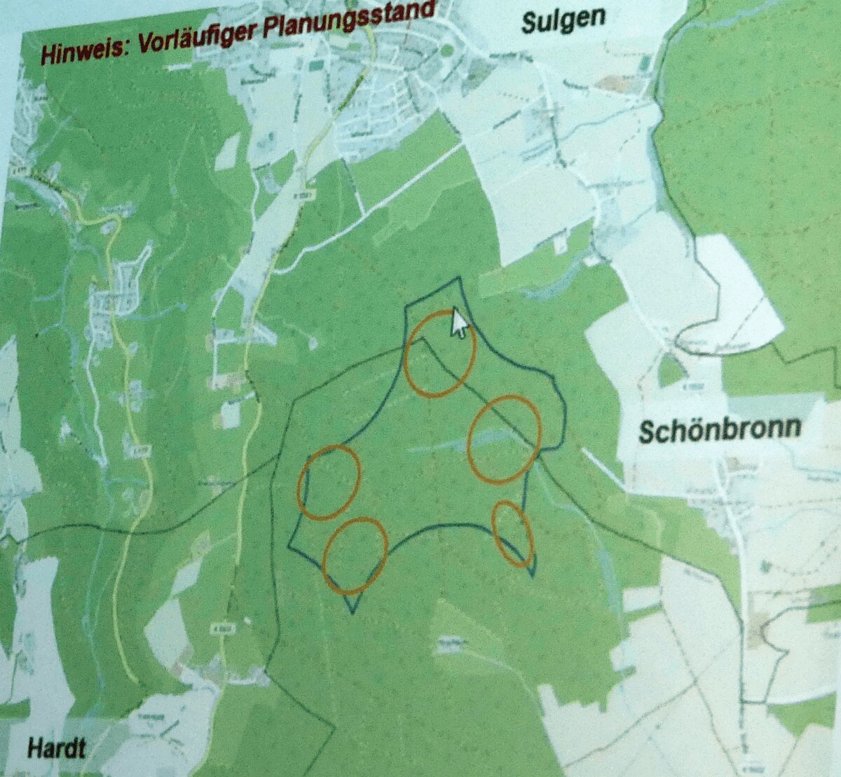 Auf diesem Plan ist zu sehen, wo die fünf Windkraftanlagen im Feurenmoos platziert werden könnten. Die Grafik zeigten die swt bei einer Gemeinderatssitzung im März 2024. Foto: him