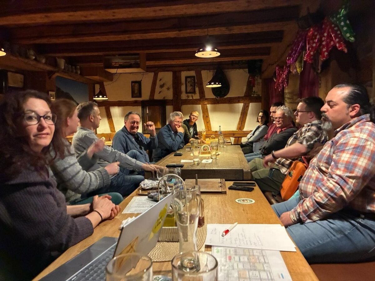 Wollen weiter für soziale Gerechtigkeit kämpfen: Die Grünen beim Stammtisch im Spunden in Schramberg. Foto: pm