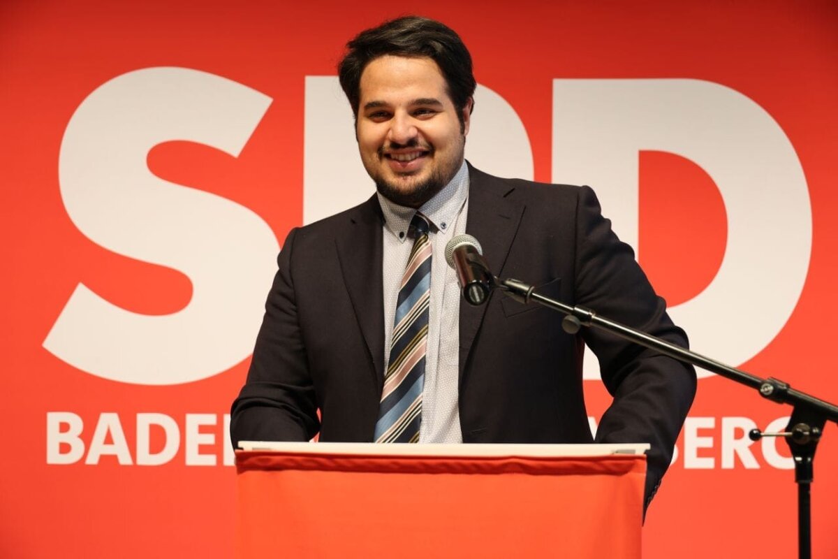 Von der Flucht in die Politik: Ali Zarabi