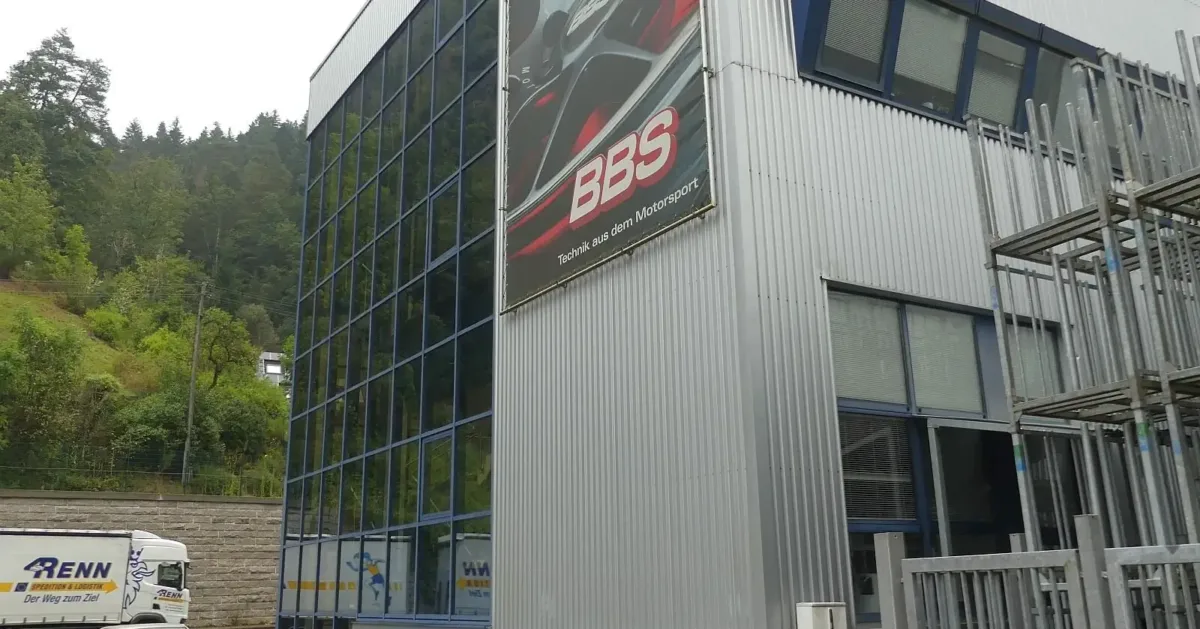 Was wird aus BBS in Hinterlehengericht nach dem Eigentümerwechsel der Gebäude und des Grundstücks? Archiv-Foto: him