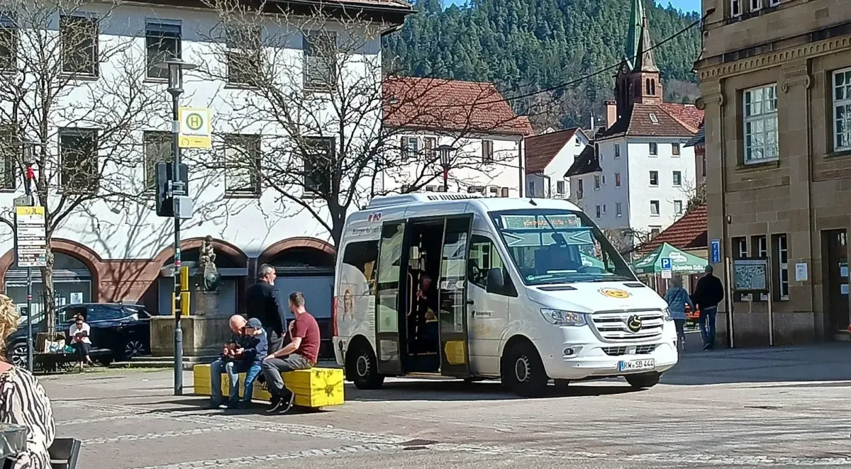 Der Schramberger Bürgerbus wird teurer. Foto: him