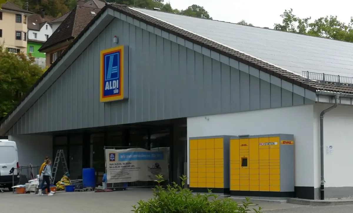 Vor knapp fünf Jahren hatte Aldi die Filiale in der Talstadt aufwändig umgebaut. Jetzt wird sie geschlossen. Archiv-Foto: him