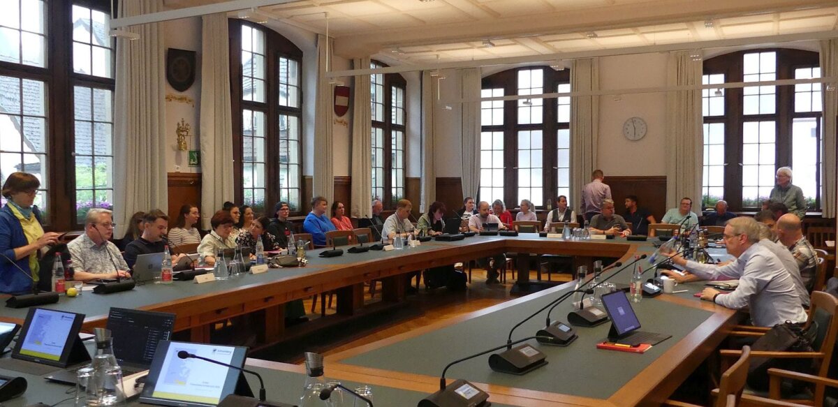 Der Gemeinderat beriet über den Haushaltsverlauf im ersten Halbjahr 2025. Foto: him