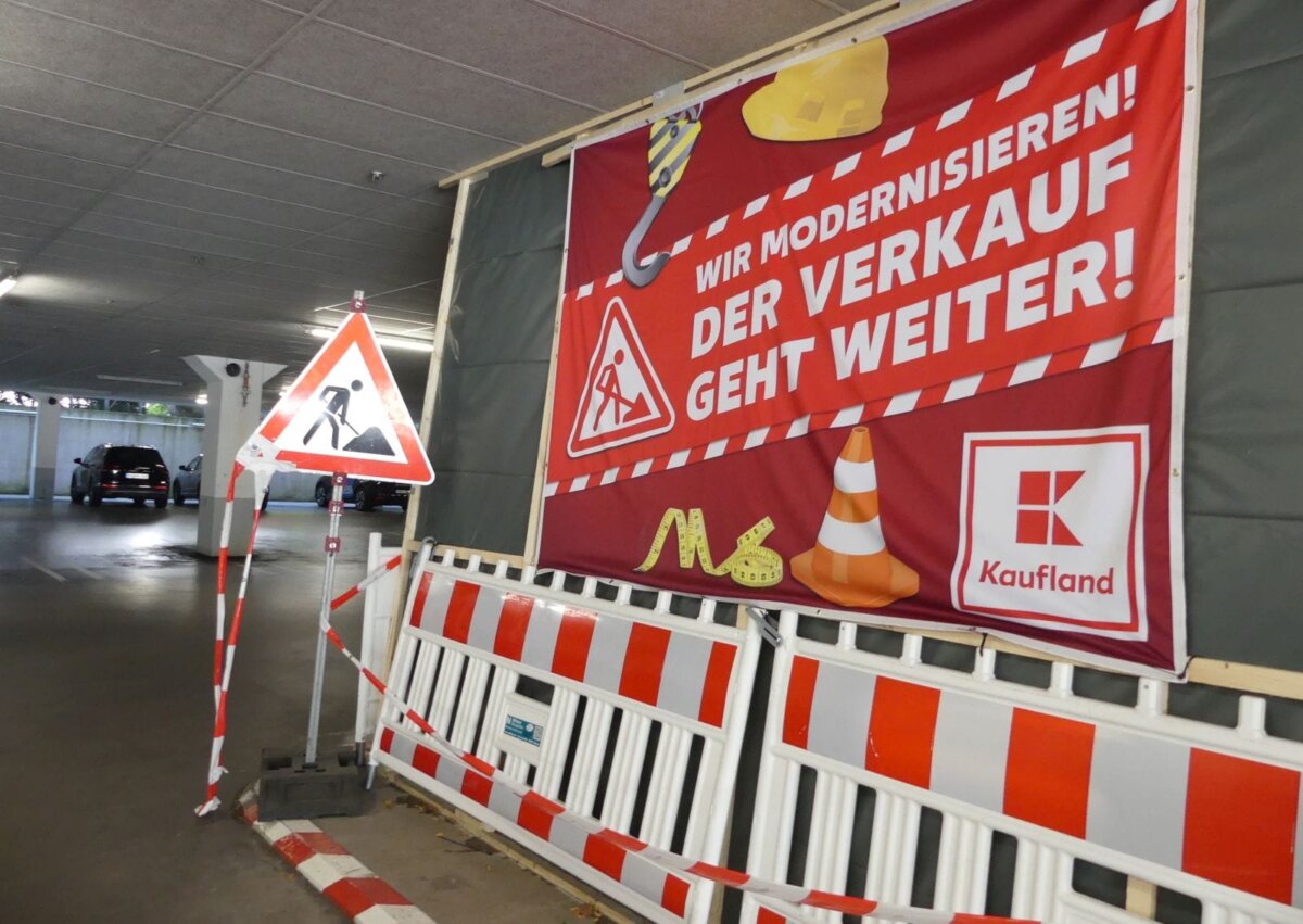 Die Tiefgarage im Kaufland wird  noch etwa ein Jahr Baustelle bleiben. Foto: him