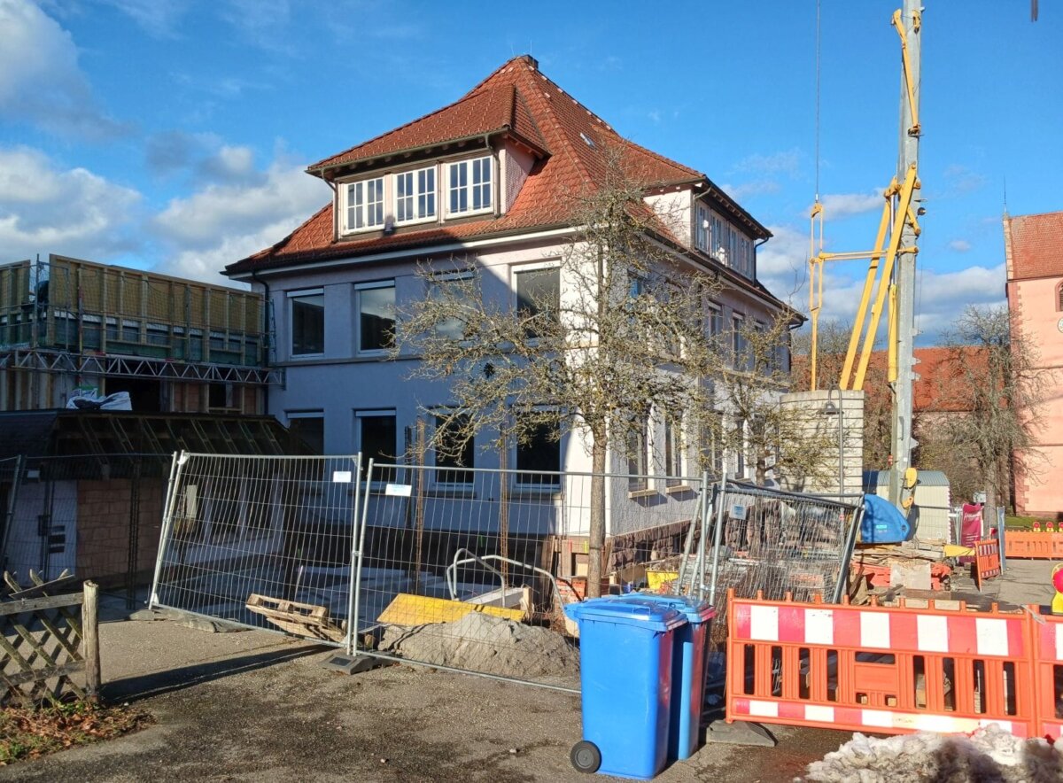 Dauerbaustelle Kirchplatzschule. im Januar  2025. Foto: him