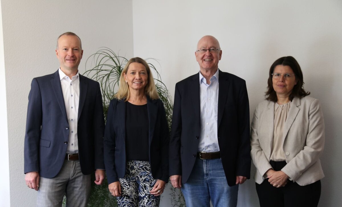 Austausch zu aktuellen sozialpolitischen Themen am 28. Juli 2025: Stefan Guhl, Dezernentin Angela Jetter, Landrat Dr. Wolf-Rüdiger Michel und Andrea Weidemann (von links).. Foto: pm