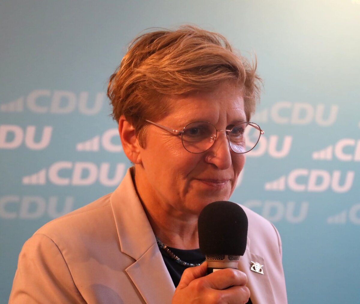Nicole Razavi, Ministerin für Landesentwicklung und Wohnen, beim Unternehmertreff der CDU. Foto: Robert King