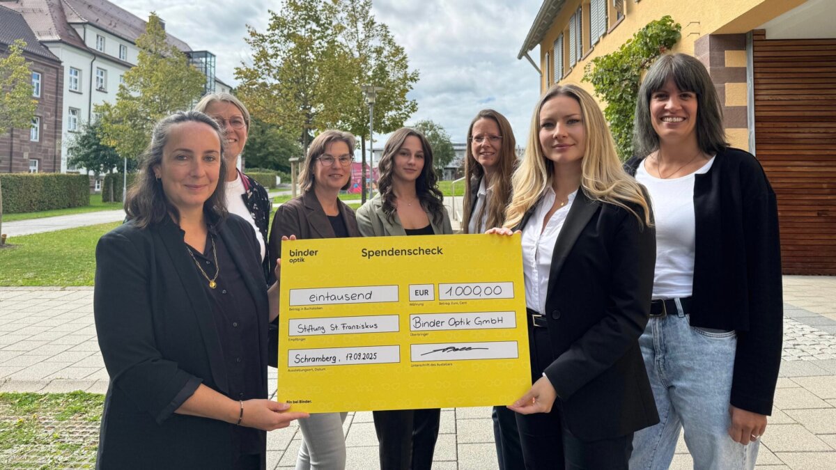 Unser Bild zeigt von links: Isabel von Au, Lene Förstner, Antje Götz, Lea Trzeja, Tonia Bächle, Alina Kampfrath und
Verena Bantle. Foto: pm