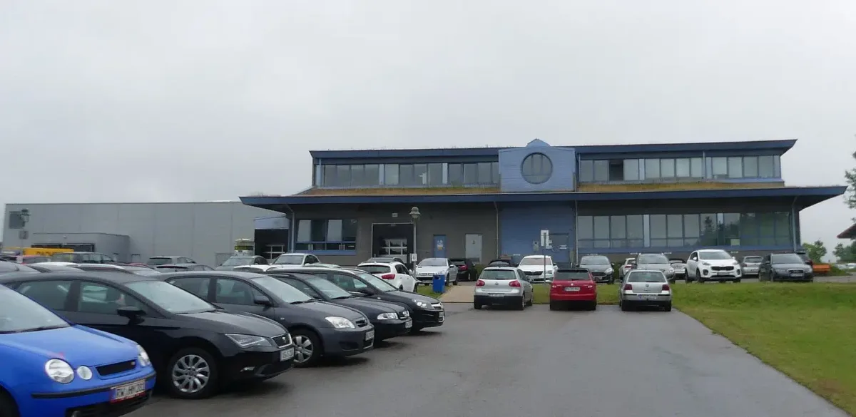 "Carl Haas" im Industriegebiet Oberreute. Archiv-Foto: him