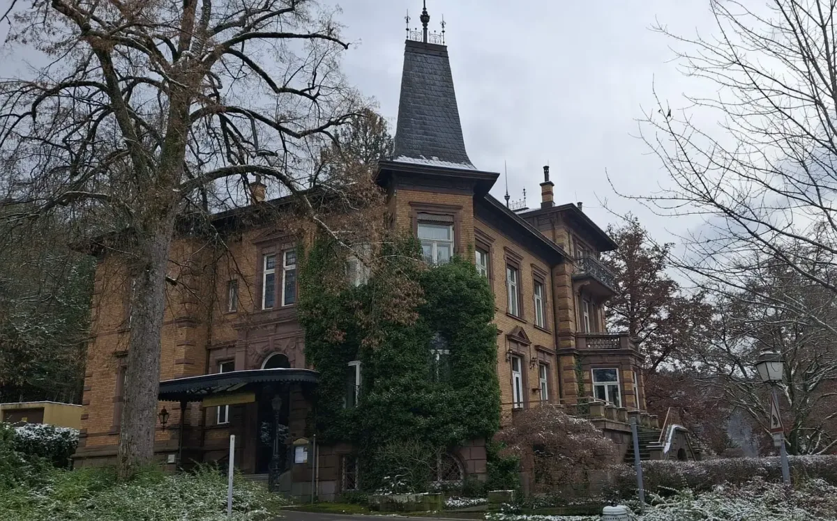 Die Villa Junghans wird wohl noch lange dunkel bleiben Foto: him