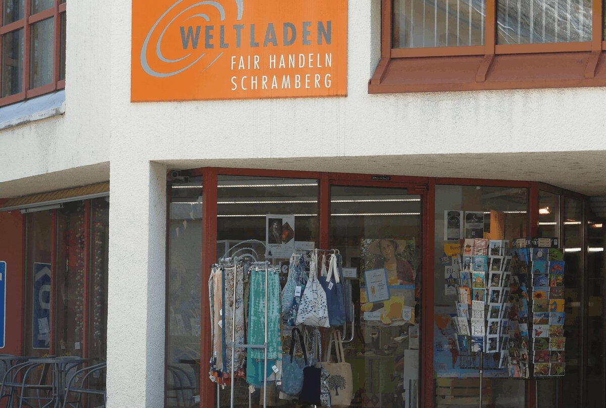 Der Weltladen ist auch im Sommer ein Treffpunkt. Archiv-Foto: him
