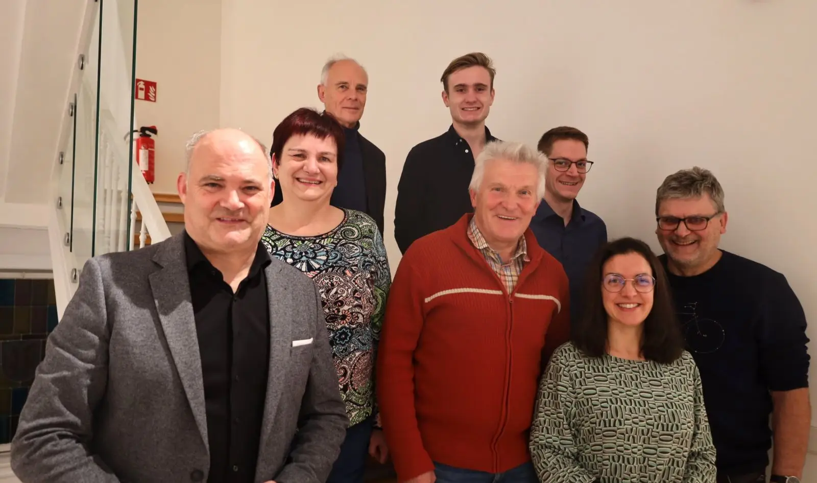 Der CDU-Kreisvorsitzende und Landtagsabgeordnete Stefan Teufel (links) sowie der neu gewählte CDU-Ortsverbandvorsitzende Lauterbach mit Karin Buchholz, Hubert Nagel,
Elias Kunz, Erich Fehrenbacher, Johannes Geprägs, Sandra Winterhalter und Rolf Buchholz.Foto: pm