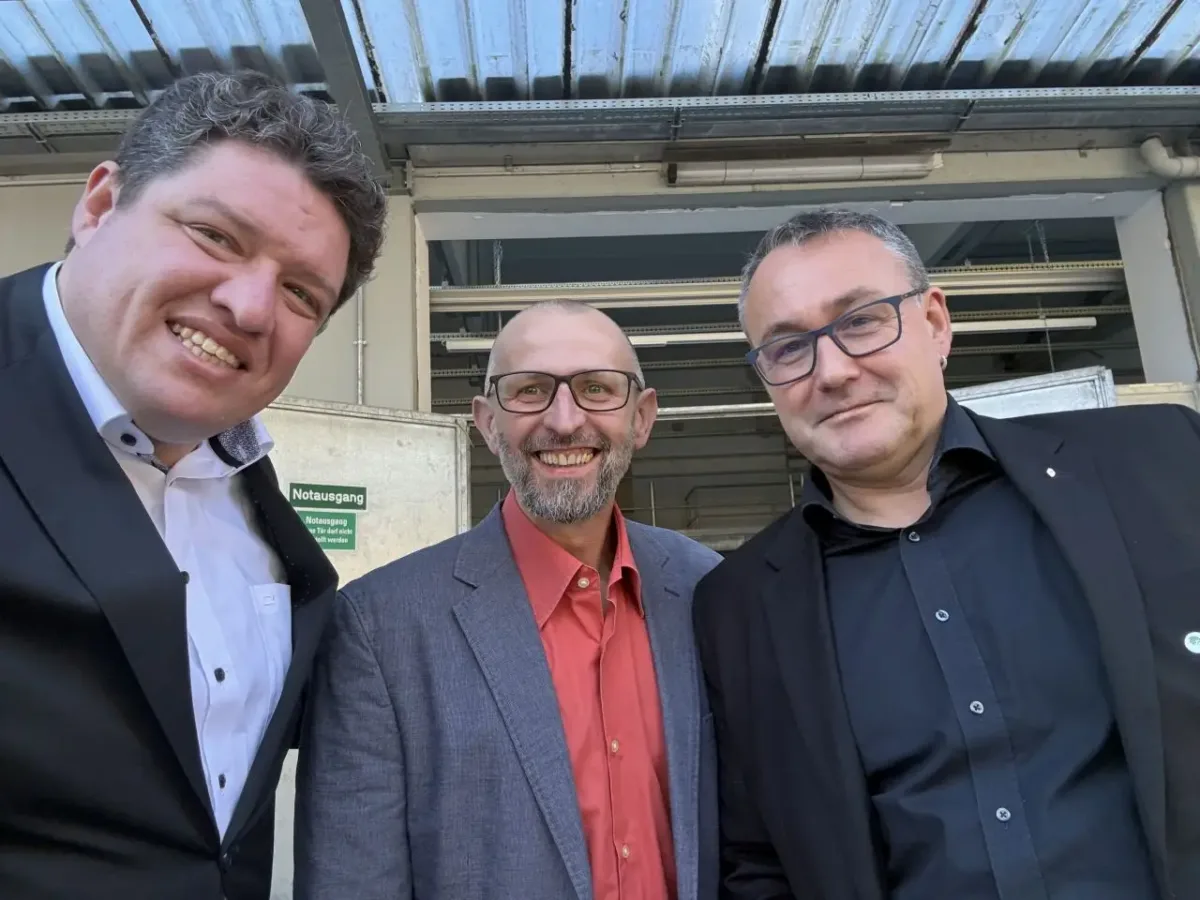 MdL Michael Joukov, Landtagskandidat Artur Eichin und Prof. Volker Bucher. Foto: pm