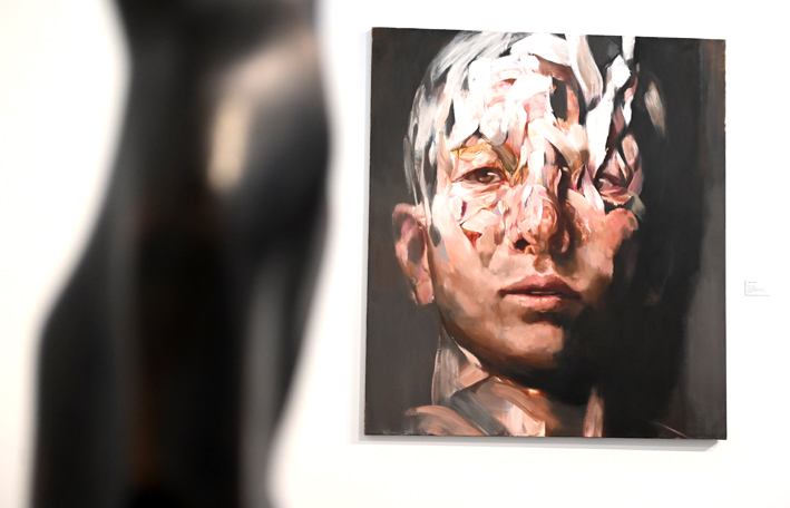 Geheimnisvoll: ein Gemälde des koreanischen Malers Yongchul Kim. Foto: al