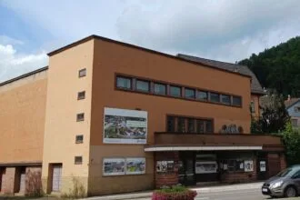 Das Lichtspielhaus gehört der Stadt seit einem Jahrzehnt. Foto: him