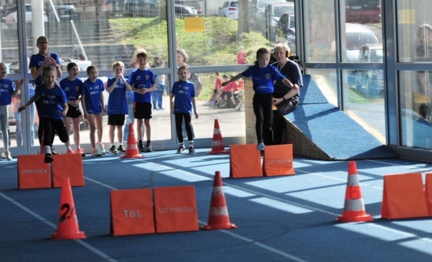 Die Nachwuchsathleten des TSV Rottweil beim Hallensportfest in Löffingen. Foto: TSV