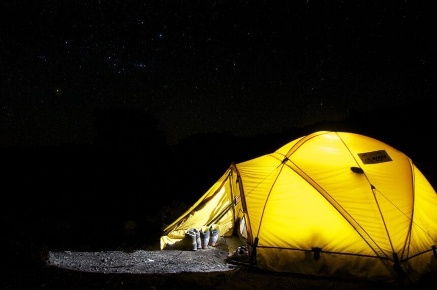 Die Trekking-Camps im Schwarzwald sind für 2026 wieder buchbar. Was die Übernachtung kostet, wann die Saison startet und warum das Angebot gerade jetzt gefragt ist. Foto: Pixabay