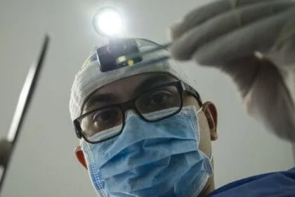 movidagrafica-dentist-4373290_1920