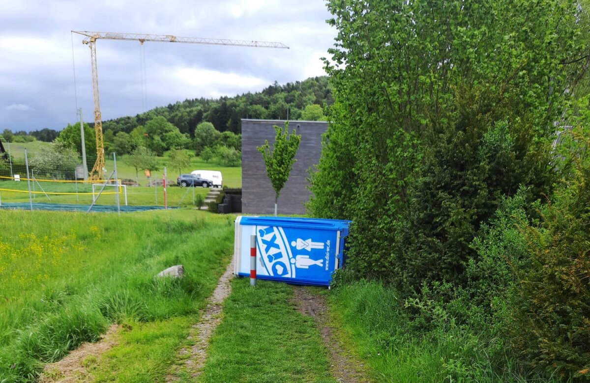 Göllsdorf Grillplatz Vandalismus (1)