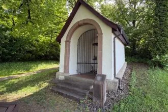 Scherers Kapelle, gelegen am Wasserturm, an der Ecke Hausener und Heerstraße. Foto: Peter Arnegger