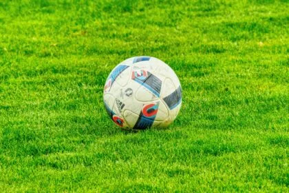 derjani football 2778583