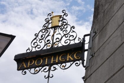 jacquestiberi apotheke 2692161