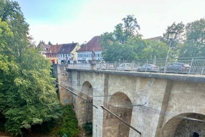 aufzug hochbrücke oben