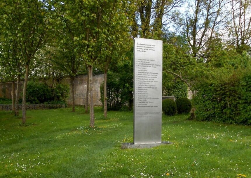 gedenkstätte baumfeld