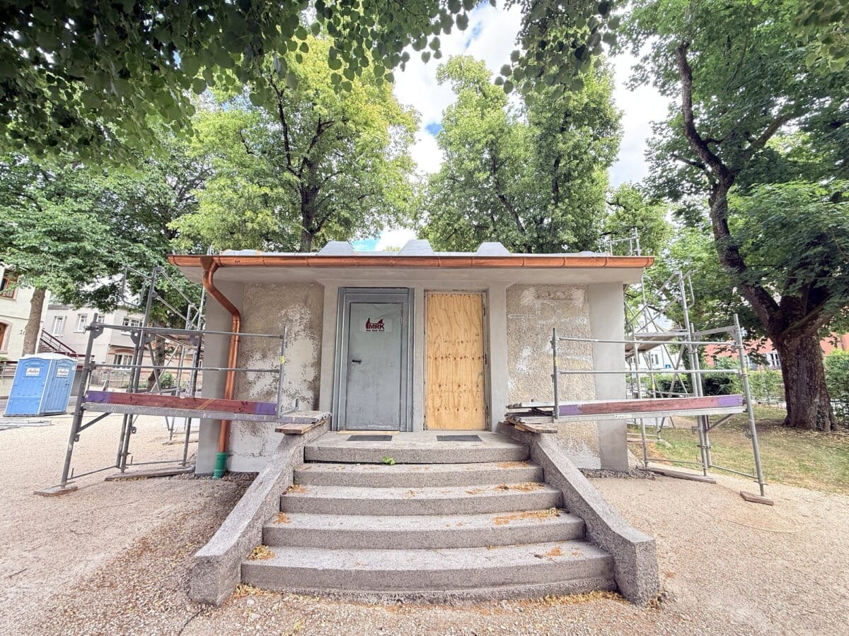 musikpavillon stahlstuetzen dach