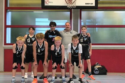 u14 in derendingen mit jona weyler, gani baykara, jonas rottler, umut cilingir, lukas weyler, jonas lauterwein und hugo benner (von links nach rechts)