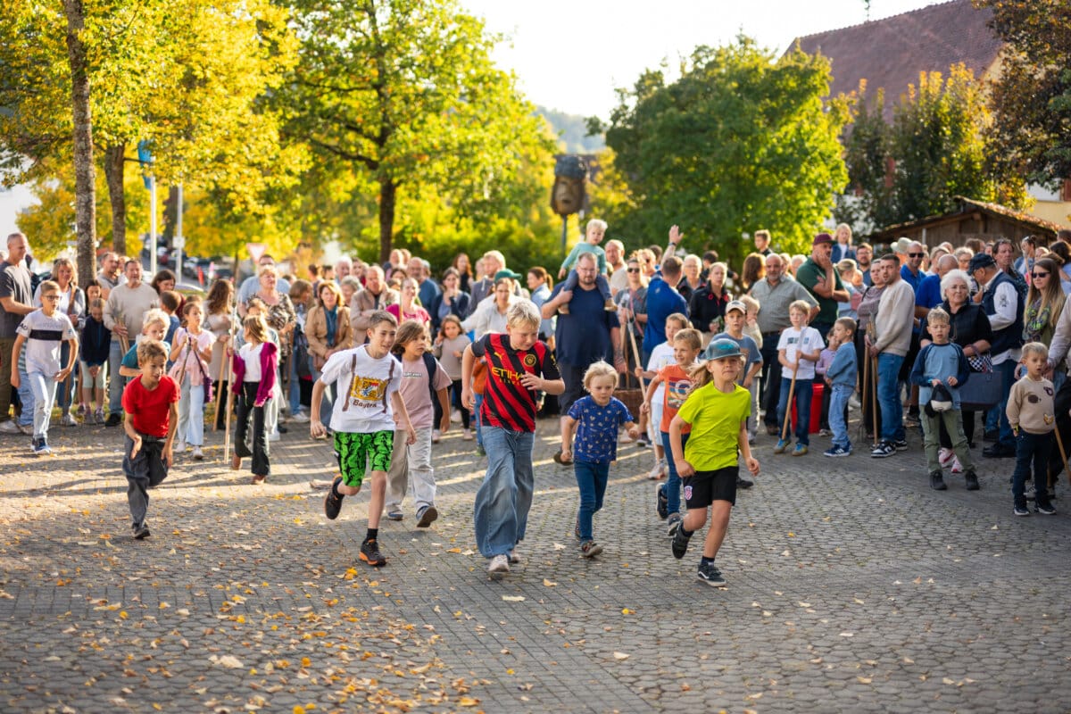 2026.10.02 saukirbe göllsdorf rübenschnitzen 004