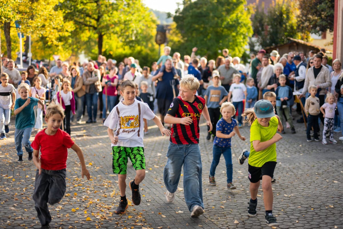 2026.10.02 saukirbe göllsdorf rübenschnitzen 005