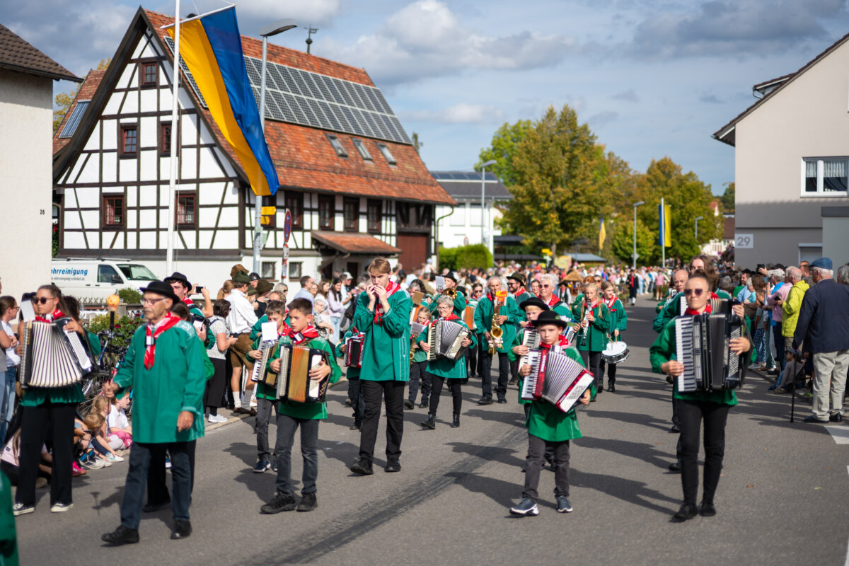 2026.10.02 saukirbe göllsdorf sonntagsumzug 017